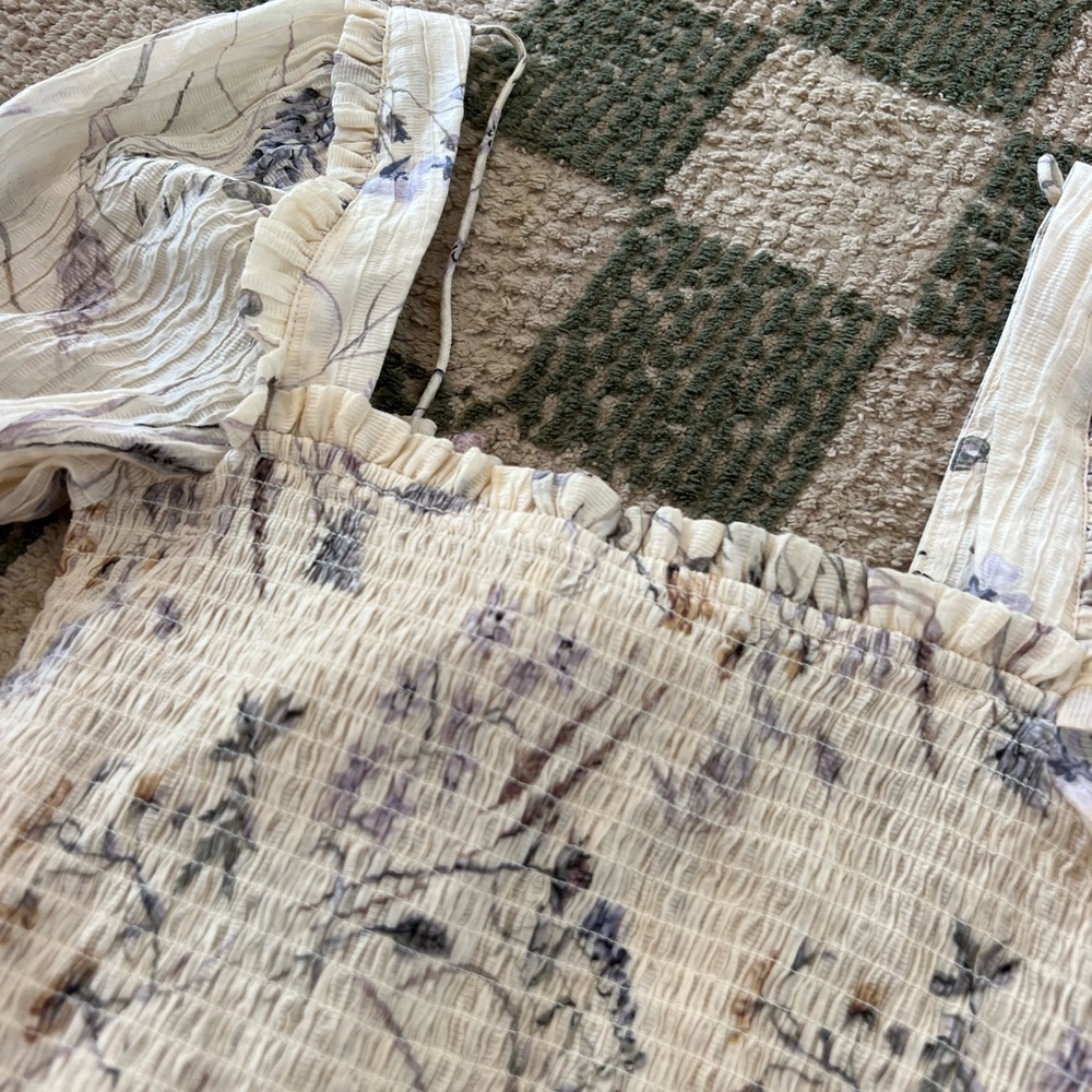 H&M peasant top - Picture 7 of 9